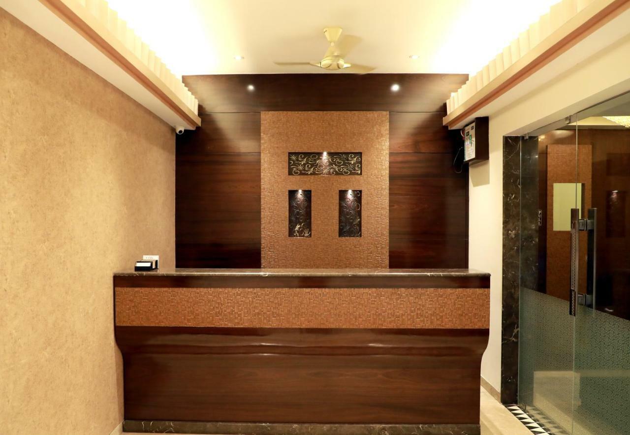 Hotel Lords, Fort Мумбаи Экстерьер фото