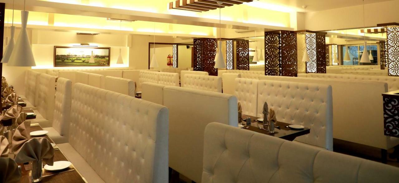 Hotel Lords, Fort Мумбаи Экстерьер фото